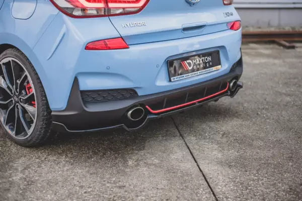 Central Rear Splitter (with vertical bars) Hyundai I30 N Mk3 Hatchback - Imagen 3