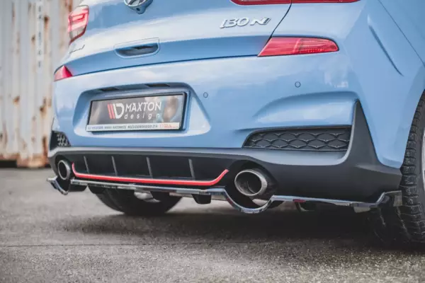 Central Rear Splitter (with vertical bars) Hyundai I30 N Mk3 Hatchback - Imagen 6