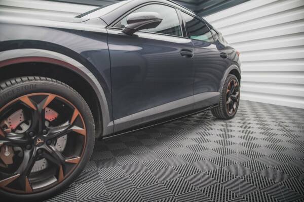 Side Skirts Diffusers Cupra Formentor - Imagen 2