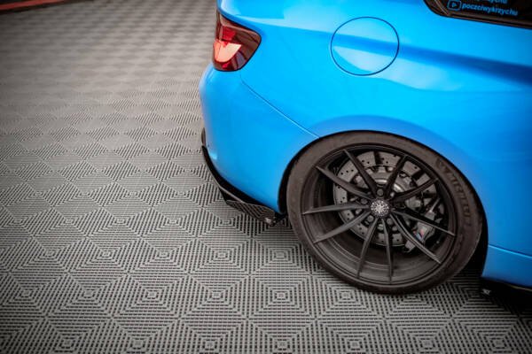 Street Pro Rear Side Splitters + Flaps BMW M2 F87 - Imagen 4