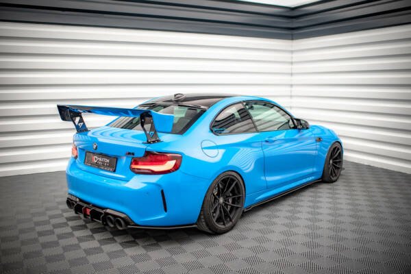 The extension of the rear window BMW M2 F87 - Imagen 6